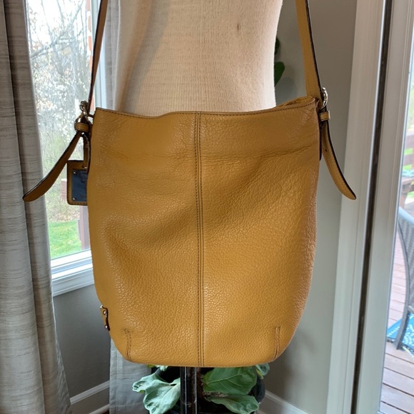 Tignanello Bags Tignanello Mustard Yellow Leather Purse Poshmark